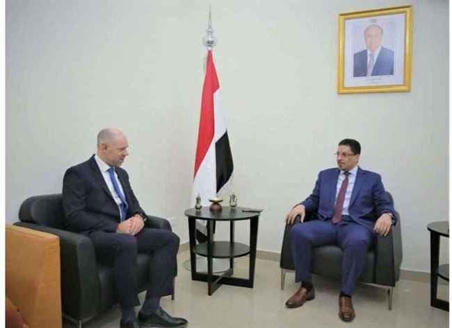 الحكومة اليمنية تتهم الحوثيين باختراق الهدنة واستئناف عدوانهم على مأرب
