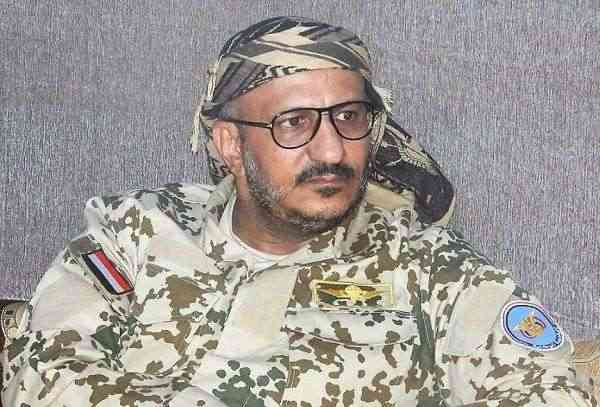 طارق صالح يعقد اجتماعا مع ألوية حراس الجمهورية لاخبارهم بما يدور بالمشهد السياسي اليمني
