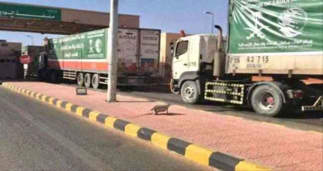 قافلة كبيرة تخرج من السعودية صوب اليمن