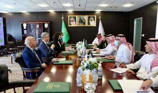 لتعافي الريال اليمني.. السعودية تناقش مع البنك الدولي دعم الاقتصاد الوطني