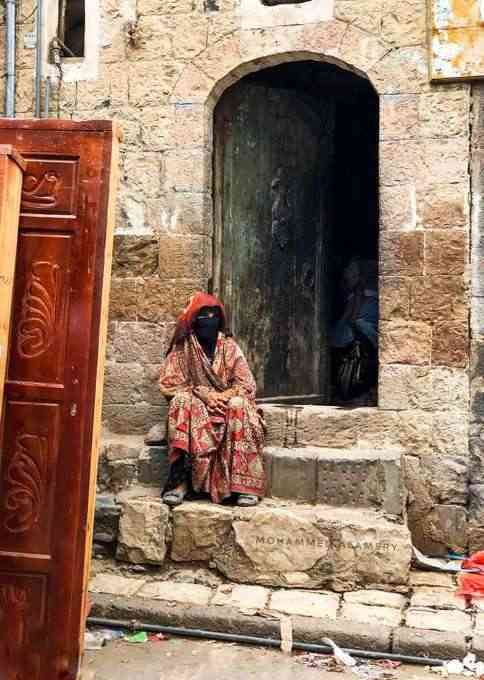 لعدم مشاركة أبنائهم في الجبهات.. الحوثي يحرم جميع الأسر الفقيرة من حصتهم الزكوية في صنعاء