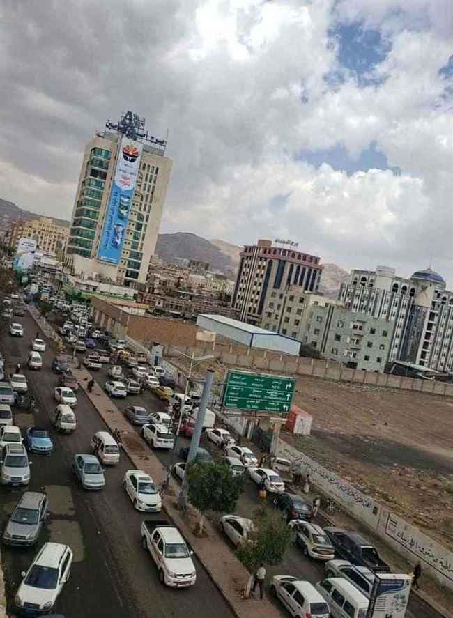 هجوم حاد على قيادة الحوثي وشركة نفط صنعاء بعد إقرار التسعيرة الجديدة للبترول