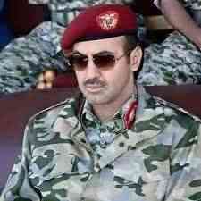 رئيس الجمهورية رشاد العليمي يحسم أمر رفع عقوبات أحمد علي عبدالله صالح وينهي الجدل حوله