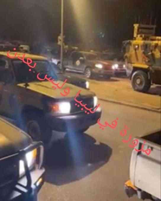 فضيحة مدوية.. قيادي بارز بحزب الإصلاح ينشر صور قديمة من ليبيا ويزعم أنها لقوات أمريكية في عدن (شاهد الحقيقة)