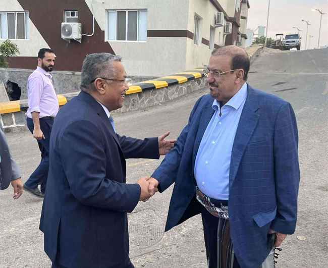 رئيس مجلس الشورى اليمني : عدن تستحق الأفضل