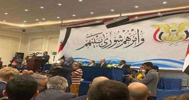 البركاني يوجه رسالة نارية للحوثي من عدن ويؤكد : البوصلة نحو صنعاء