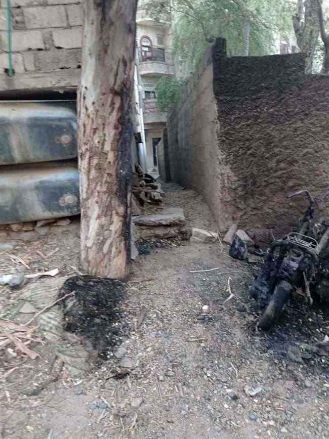 بنت تغري 2 ضباط بجمالها وتنتصر على مهندس قام شقيقها بحرق ورشتهُ بتعز.. أسماء ابطال الفضيحة وصورها