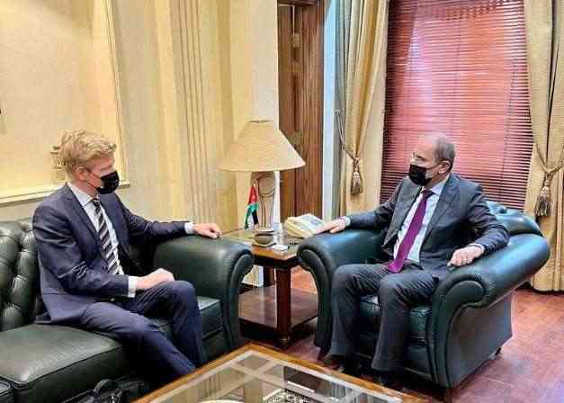 المعبوث الأممي لليمن يناقش استئناف الرحلات بين صنعاء والأردن