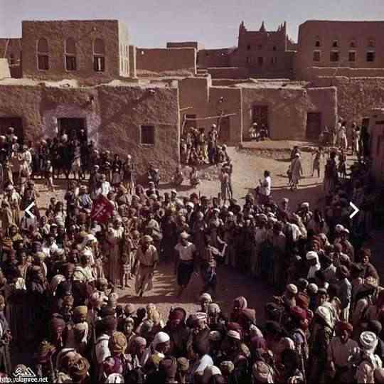 بعد صنعاء صعدة.. اطقم حوثية تترصد خروج النساء إلى الأسواق لاختطافهن