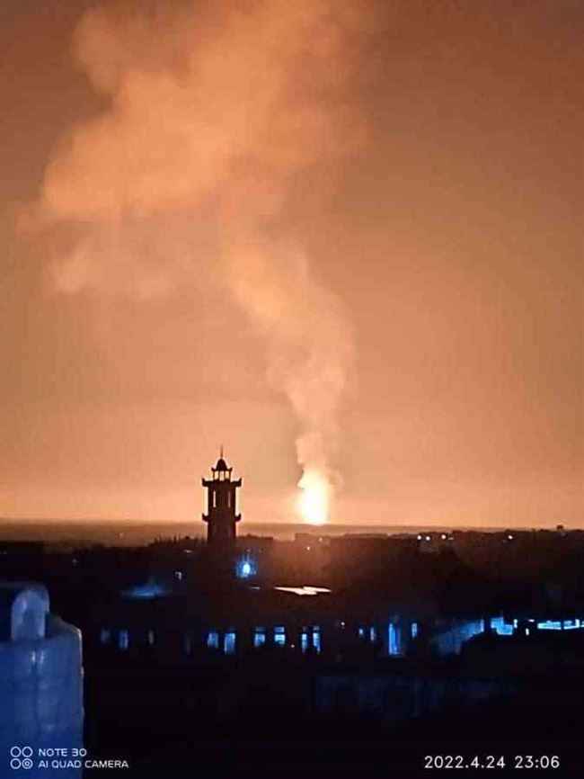 أول اصطدام تخريبي مع المجلس الرئاسي.. الكشف عن قيام الحوثي بنشر شبكات في المناطق المحررة لهدف خطير