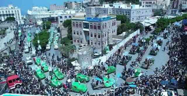 الحوثيون يعترفون بمصرع  6 من قياداتهم