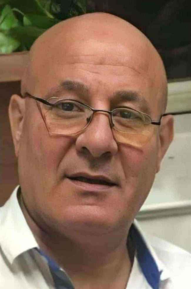 صحفي عربي يفصل رأسه عن جسده.. واقعة انتحار مروعة