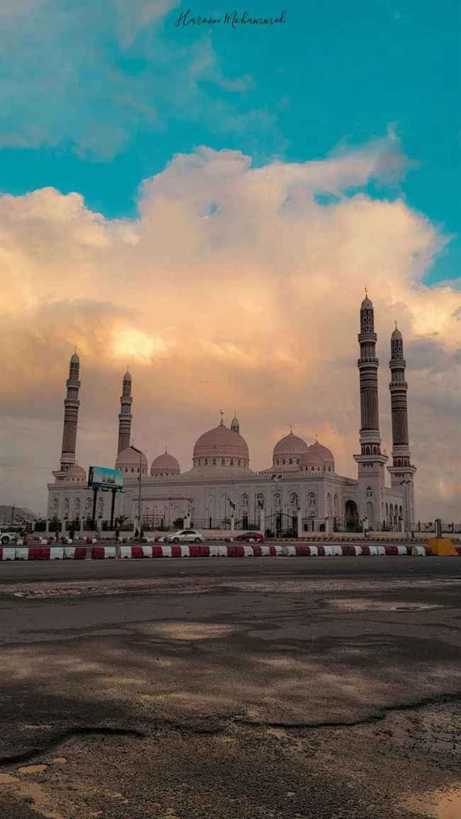 الحوثي يصدر تعميم خطير إلى جميع مساجد صنعاء المحتلة