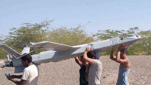 طائرات الحوثي تقصف فجر اليوم مواقع القوات المشتركة في أبين