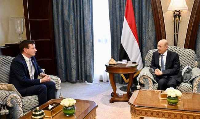 المجلس الرئاسي يتمسك بنهج السلام العادل والشامل