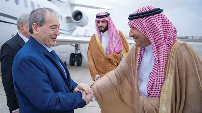وزير الخارجية السوري يصل جدة قبل اجتماع مجلس الخليج لإعادة سوريا لحضن العرب وفتح سفارتها بتونس