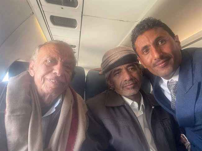 العليمي يلتزم بإطلاق سراح فيصل رجب وقحطان