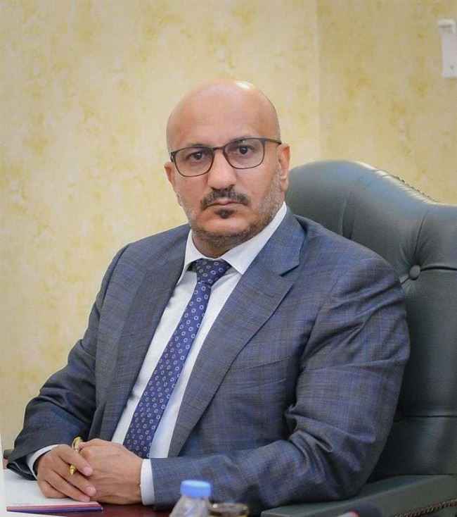 الصحفيين الـ4 يشكون لطارق صالح تعذيب الحوثيين لهم في صنعاء
