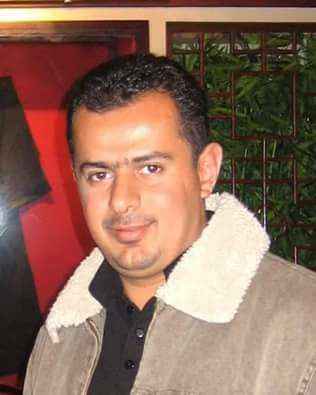 يمنية مشهورة تكشف وجه معين عبدالملك الحقيقي بعد رصدها هذه الفضيحة عنه