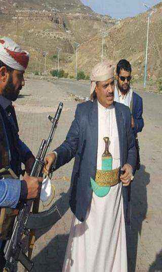 مرتبط بإيران ظهر صراعه مع الحوثي للعلن.. اهانوه بصنعاء ومنعوا سفره للخارج ولقاء عبدالملك بصعدة