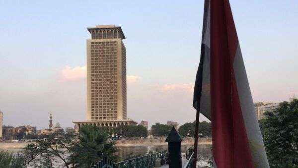 مصر تؤكد الآن مقتل مساعد الملحق الإداري بالسفارة المصرية بعد ساعة من بيان نفي