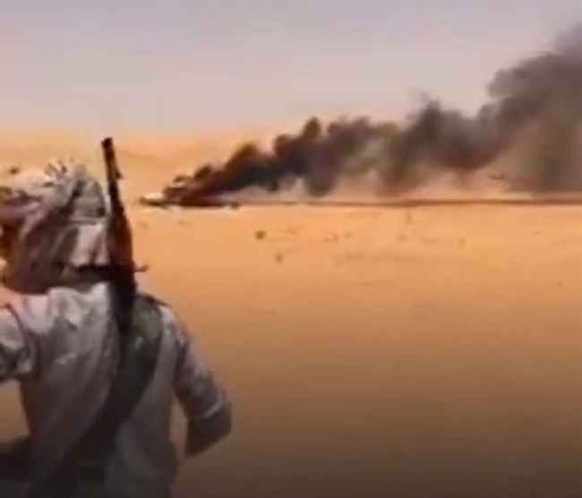 القوات الحكومية تجهز على قائد حوثي كبير وتأسر 7 من عناصره بعمق مواقعها بالصحراء.. سرية هامة تقع بالفخ