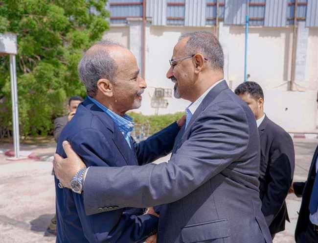 مساران مستقبليان للانتقالي الجنوبي في المرحلة المقبلة
