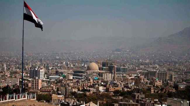 إعتقال تربوي مصاب بحالة نفسية جنوب صنعاء بطريقة مهينة.. بأمر من قيادي