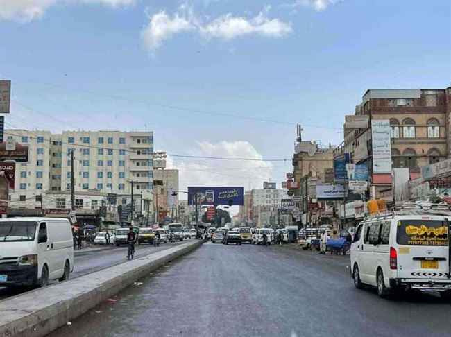 صدمة لسكان صنعاء.. الحوثي ينهب منهم 18 مليار شهريا مقابل رفع سعر الدجاج بشكل كبير