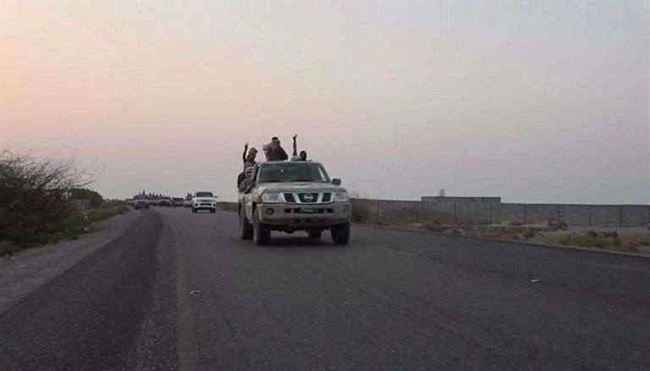 صواريخ الحوثي تتساقط على مواقع الجيش والأخير يعلن البيان