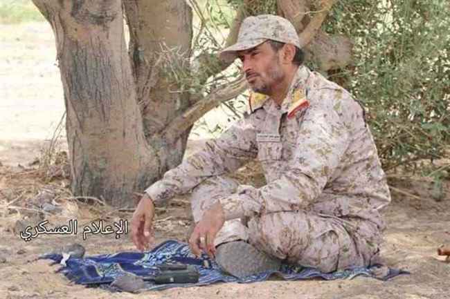 صحيفة بارزة تجري حوار هام مع رئيس هيئة الأركان اليمنية .. (نص الحوار)