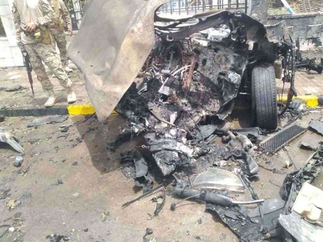 شاهد بالفيديو بداية الانفجار المرعب الذي هز العاصمة عدن اليوم.. تفاصيل جديدة