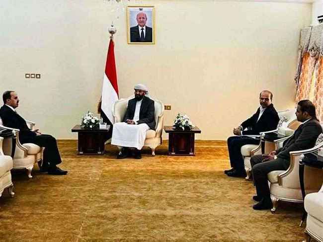أبو زرعة لوزير الإعلام : اعملوا بنشاط ونحن مستعدين لترميم مبانيكم وإعادة عملكم من الداخل