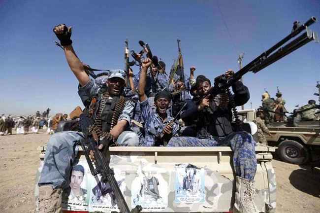 الحوثي يشن هجوماً مكثفا على مواقع عسكرية وإصابة 8 من القوات المشتركة