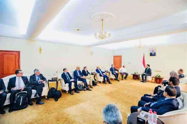الغيثي ونوابه في لقاء هام مع سفراء الدول الأوربية بقصر المعاشيق