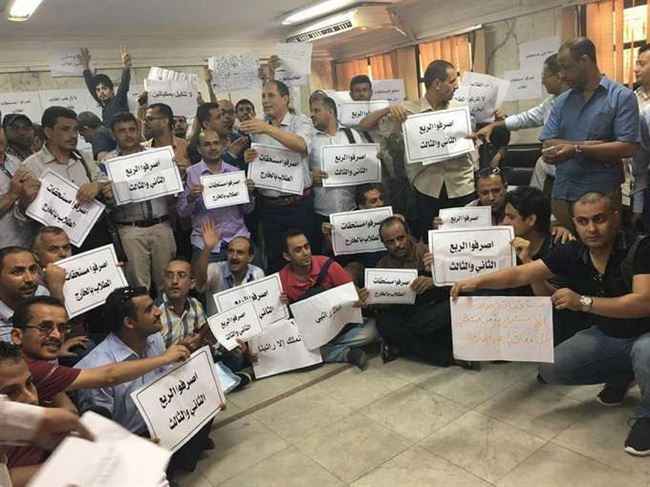 طلاب اليمن في مصر يطالبون الحكومة بصرف مستحقاتهم المتأخرة لعام كامل