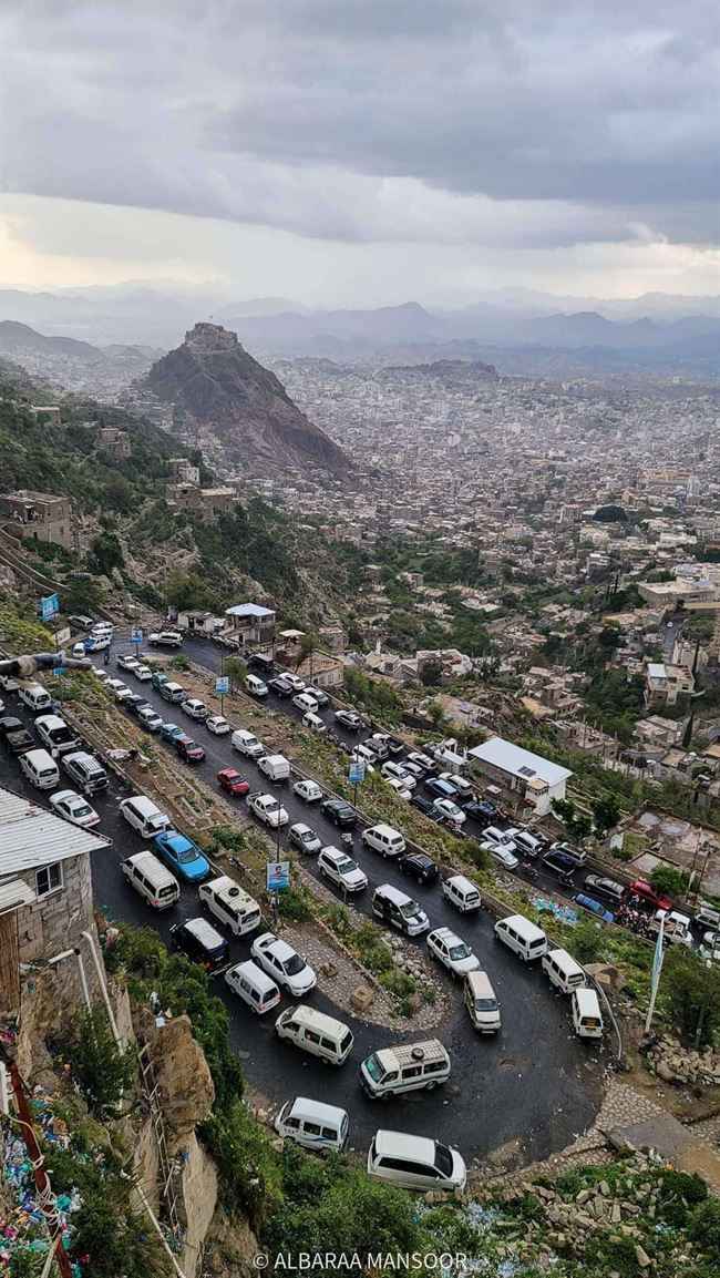 قتلوا جارهم بسبب عود حطب في جبل صبر - تعز