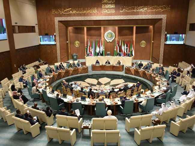 العرب يوافقون على عودة سوريا للجامعة العربية