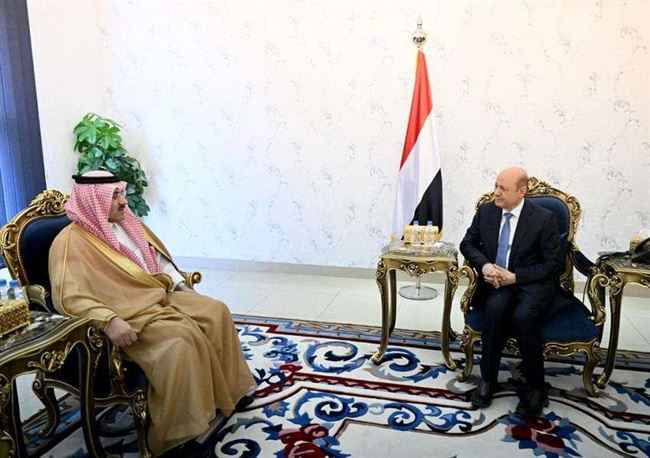 الملك سلمان يرسل دعوة حضور إلى العليمي