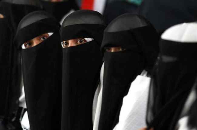 أخطر أجهزة الحوثي يستقطب طالبات صنعاء بلعبة قذرة