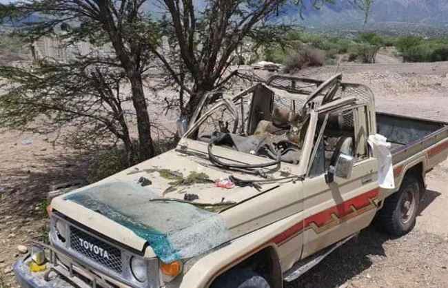 طيران الحوثي يقصف منزل في الضالع ضحيتها سائق سيارة ونجاة إثنين آخرين