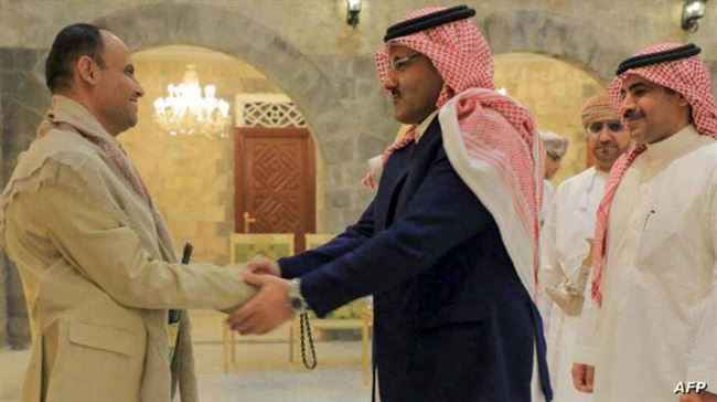 كبير الحوثيين يعلن رفض جماعته للمرجعيات الثلاث وينسف جميع جسور السلام