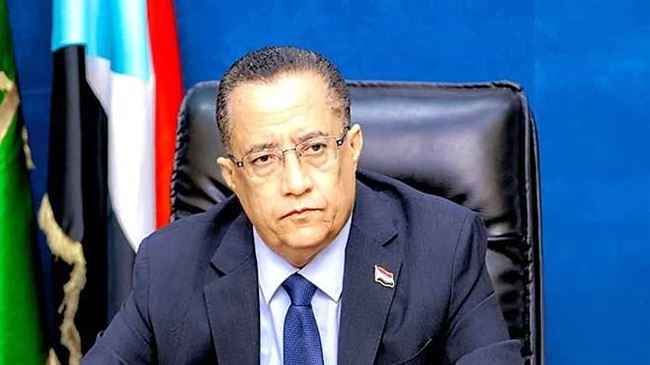 الانتقالي الجنوبي يبشر: نحن على اعتاب "الانفصال"