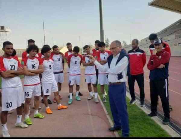 منتخب اليمن لكرة القدم يغادر الدوحة .. ويتجه إلى منغوليا