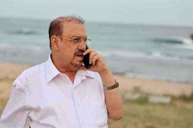 في احدى مشافي ألمانيا.. تثبيت جهاز في قلب الشيخ سلطان البركاني بعد عمليات جراحية