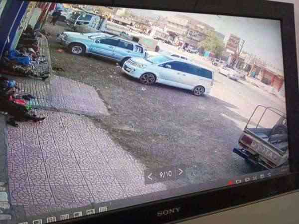 قيادي حوثي يطالب بأموال طائلة من مالك مستوصف طبي في دمت