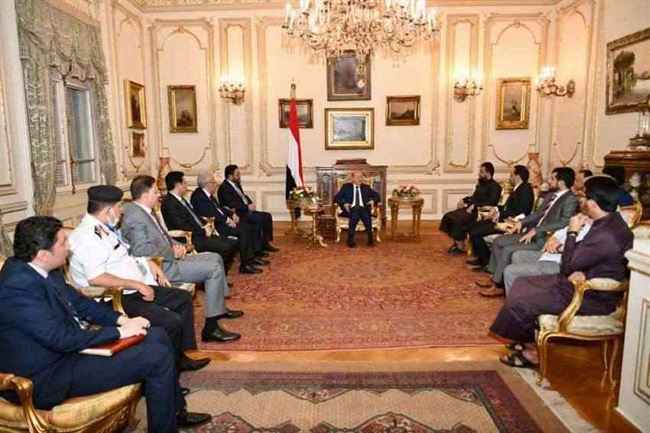 الرئيس العليمي يطمئن جميع الجرحى من داخل مصر بمشروع خاص بهم