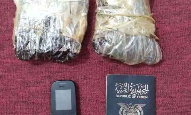 ضبط شخصين يخبيان كمية من الحشيش المخدر في مكان غير متوقع بابين