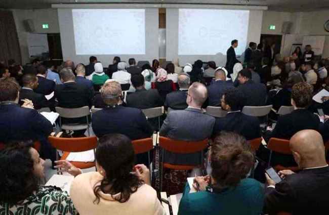 المبعوث الأممي يؤكد تنفيذ الخطوة الأولى للسلام في اليمن