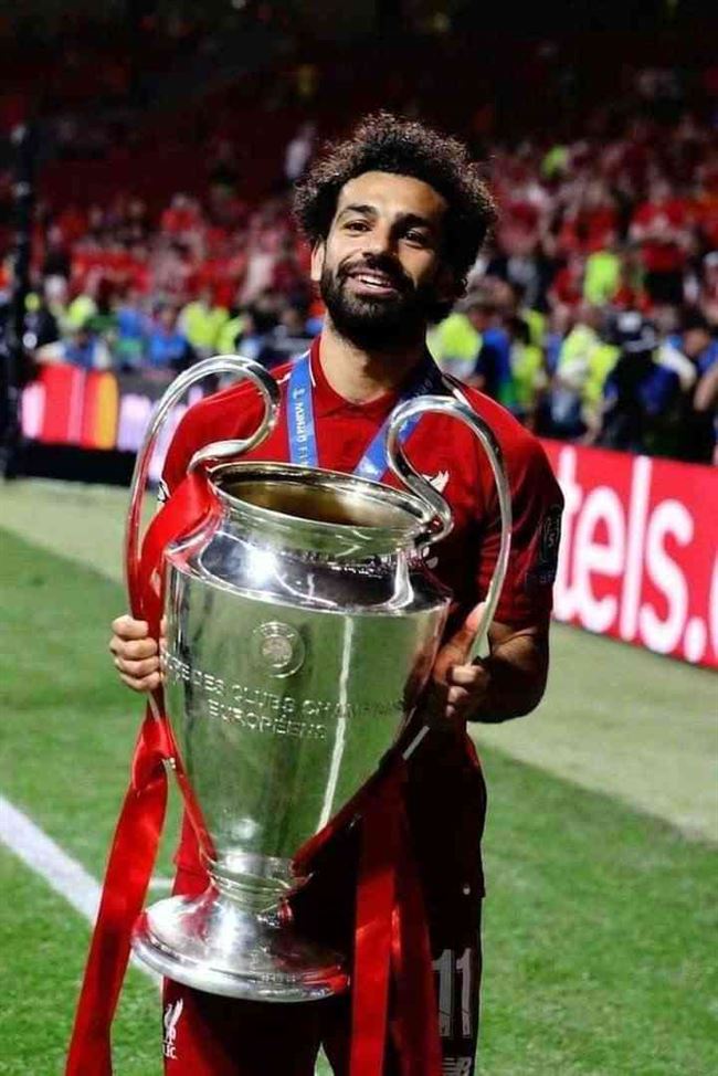 الغموض يلف مصير صلاح مع ليفربول